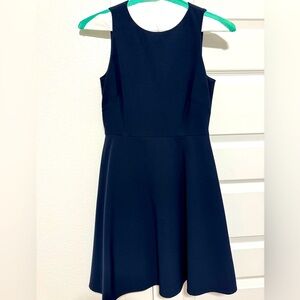 Gianni Bini size 2, navy blue zip back upper fitted lower flare